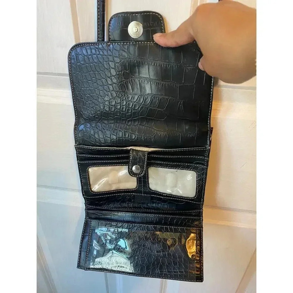 90s Y2K Faux Leather Crocodile Print Victoria Roberts Quality Crossbody Purse - Picture 4 of 7